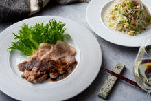 画像をギャラリービューアに読み込む, 豚肩肉のロースト黒酢焙煎にんにく&春雨サラダ(1キット2人前)