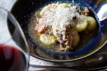 画像をギャラリービューアに読み込む, 【数量限定】飛騨牛フィレ肉とフォアグラのロッシーニ風~トリュフと葡萄ソース~&キノコとジャガイモのニョッキ(1キット2人前)