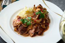 画像をギャラリービューアに読み込む, イベリコ豚肩ロースのポワレ&ポルチーニ茸とパンチェッタのクリームパスタ(1キット2人前)