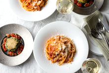 画像をギャラリービューアに読み込む, アマトリチャーナ&ほうれん草のスフォルマート(1キット2人前)