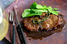 画像をギャラリービューアに読み込む, フレッシュトマトのスパゲッティー レモン風味&豚肩ロースのステーキ バルサミコソース(1キット2人前)