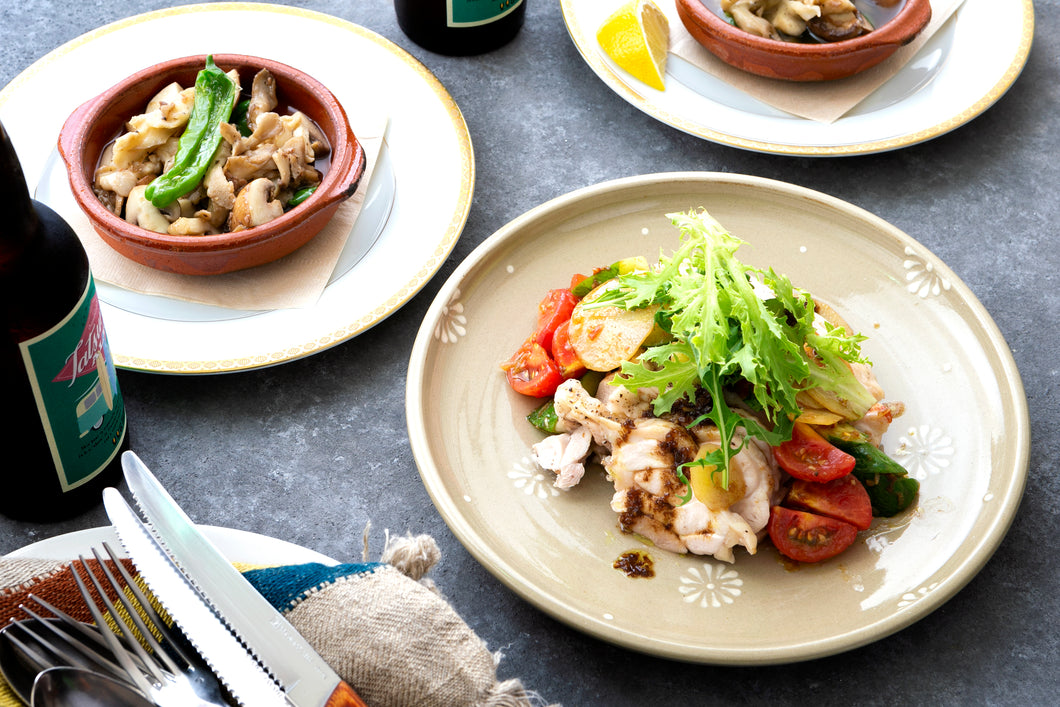 【ペアリングキット】美桜鶏の鶏ハムとフルーツトマトのマリネ カレー風味＆キノコとししとうのアヒージョ アンチョビ風味（1キット2人前）